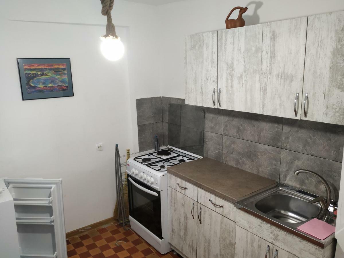 Vera Apartment Tbilisi Ngoại thất bức ảnh